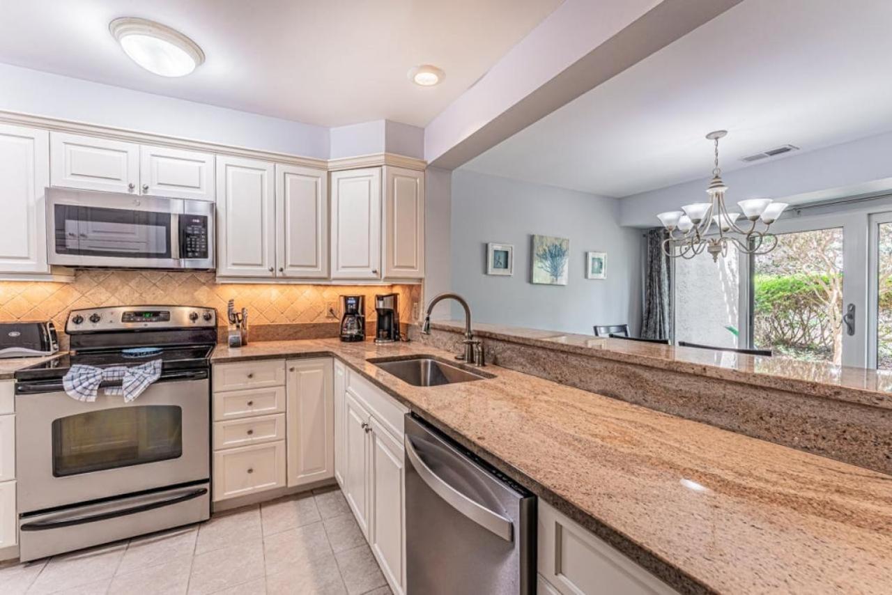 Pet Friendly! 503 Plantation Club Walk To Pool Sleeps 6 Sea Pines Villa Hilton Head Island Exterior foto